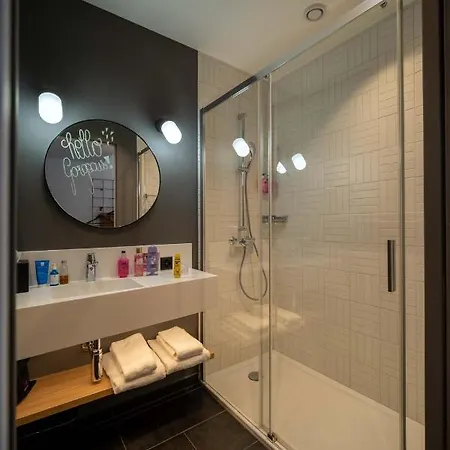 Moxy Hotel Sion
