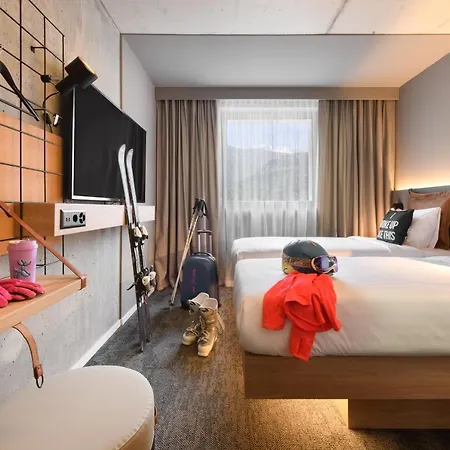 Moxy Hotel