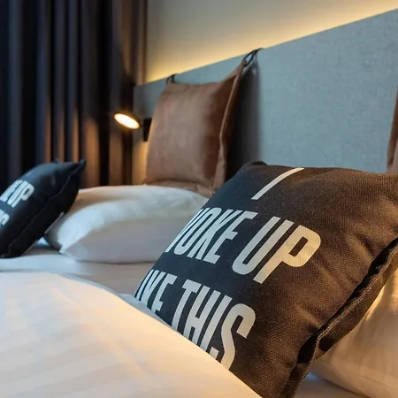 Hotel Moxy