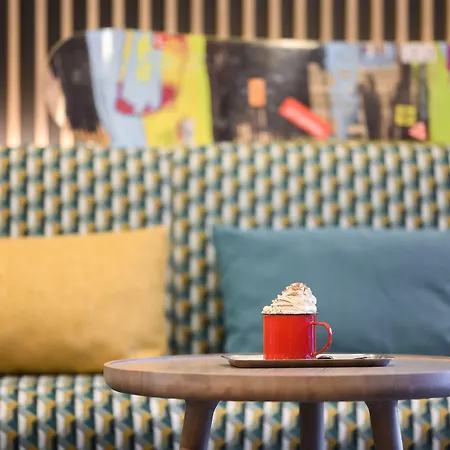 Hotel Moxy Sion
