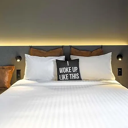 Hotel Moxy