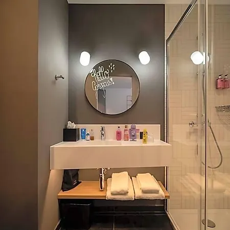 Moxy Hotel
