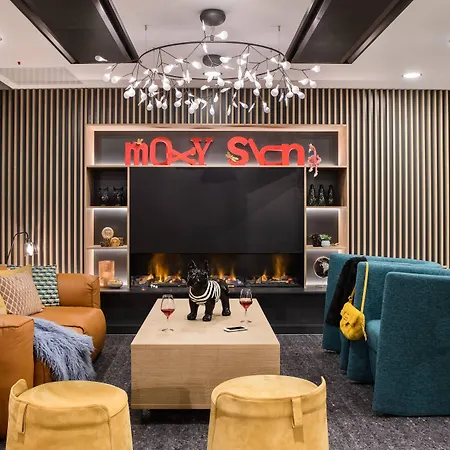 Moxy Hotel Sion